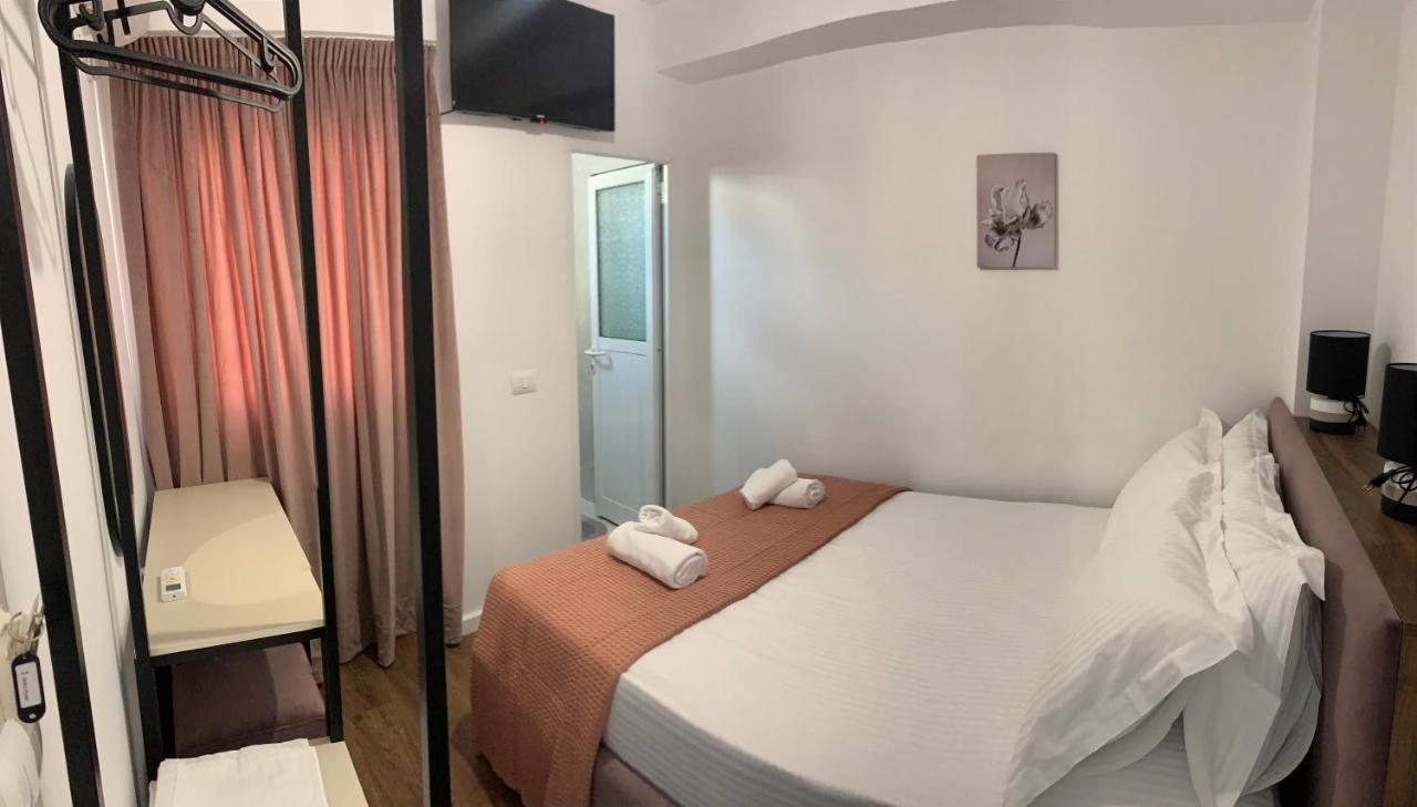 Kekezis Apartments ساراندا المظهر الخارجي الصورة