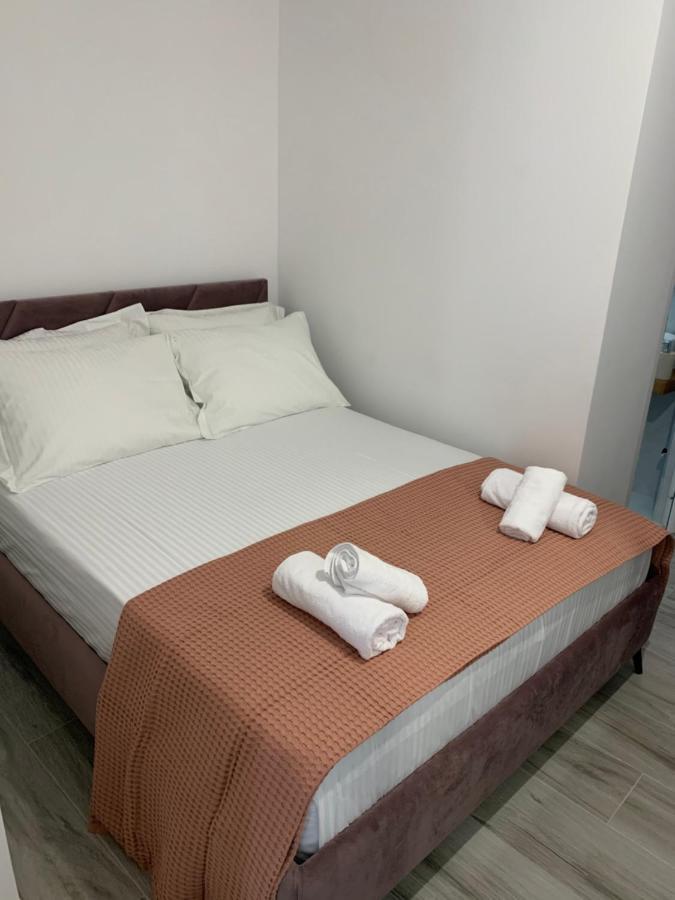 Kekezis Apartments ساراندا المظهر الخارجي الصورة